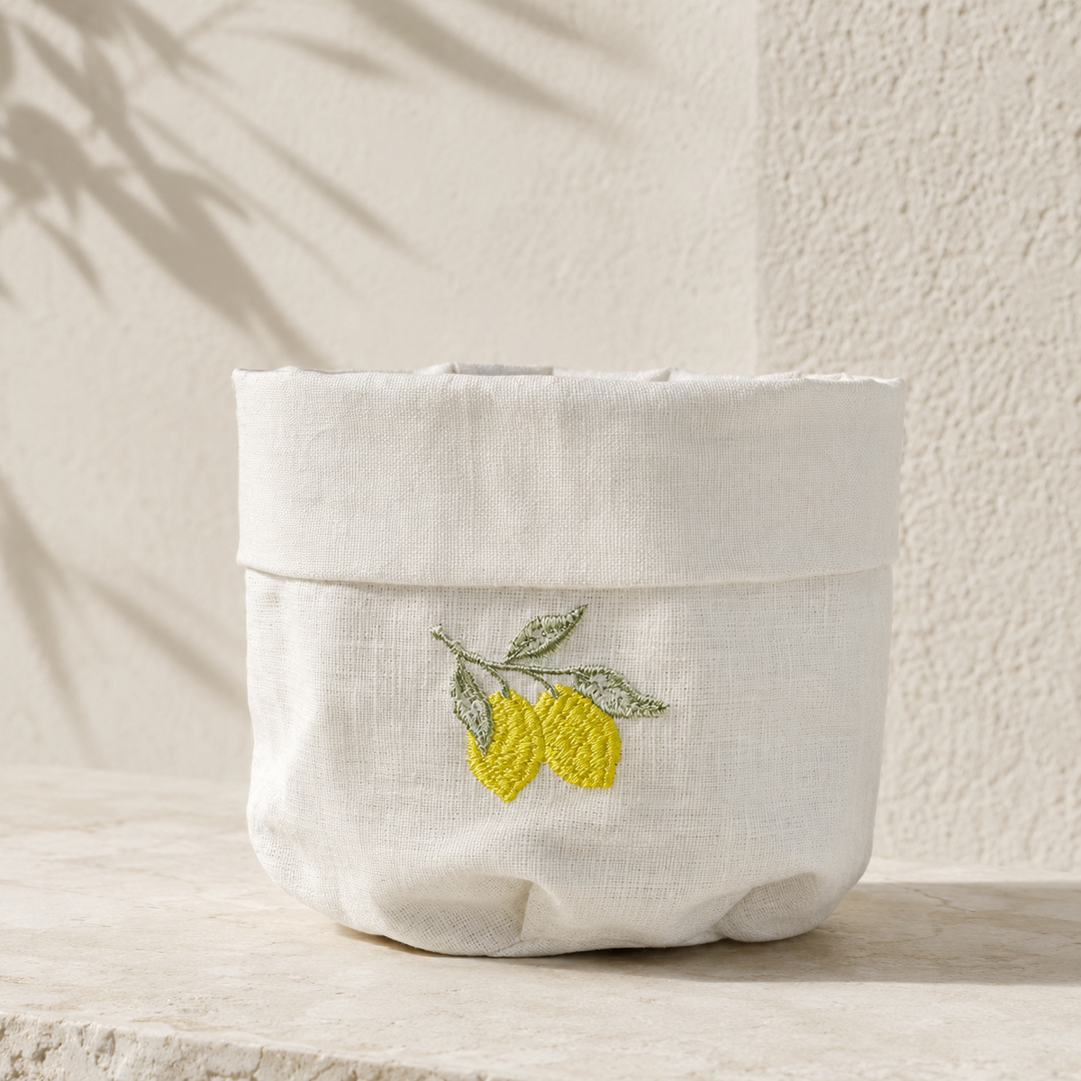 Amalfi Lemons Basket in Off-White
