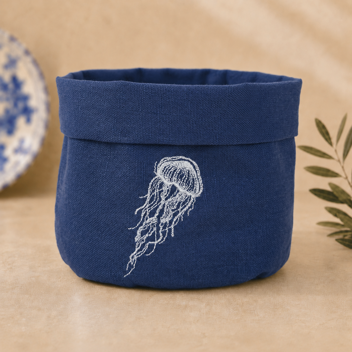 Amalfi Jellyfish Basket in Mediterranean Blue