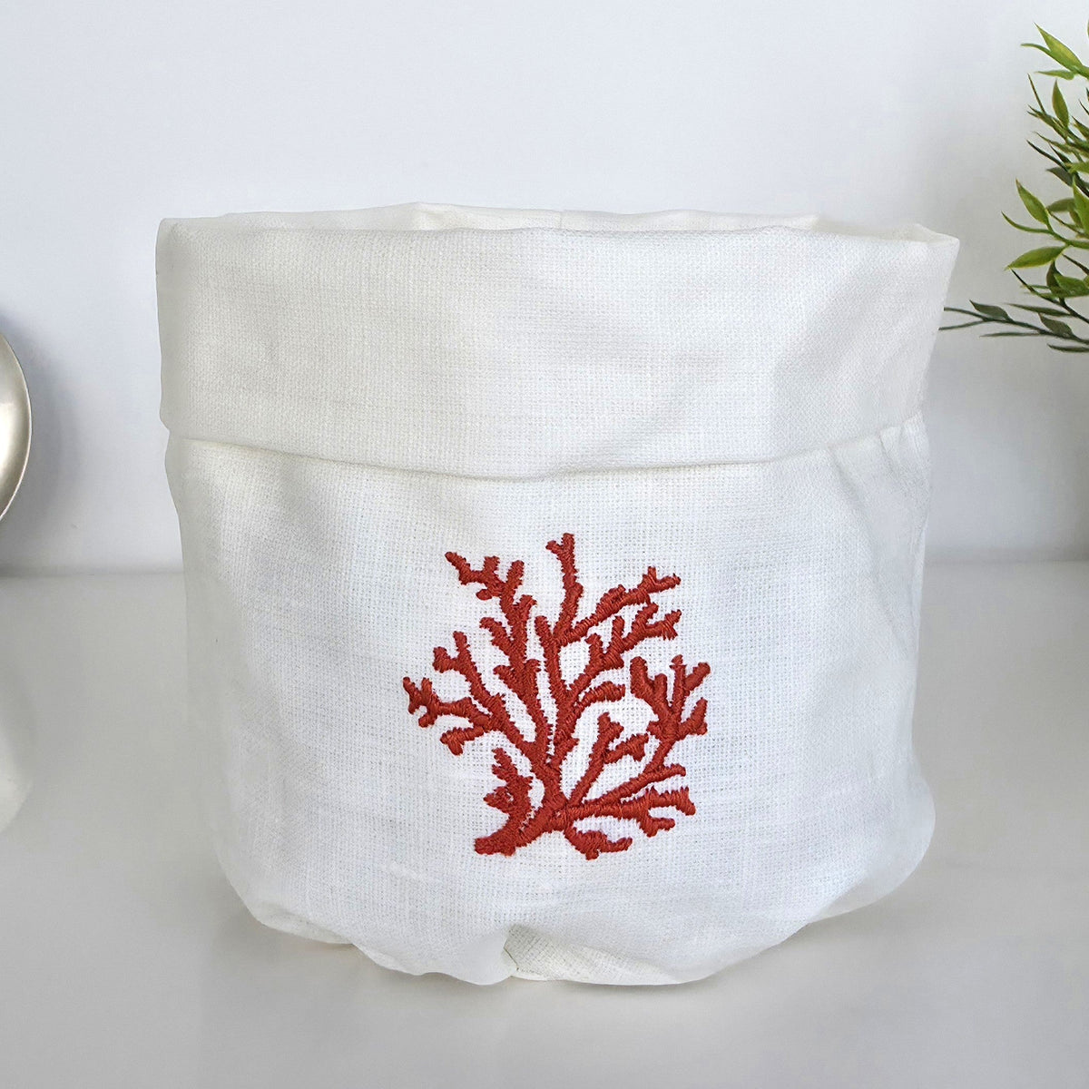 Toscana Coral Basket in Off-White