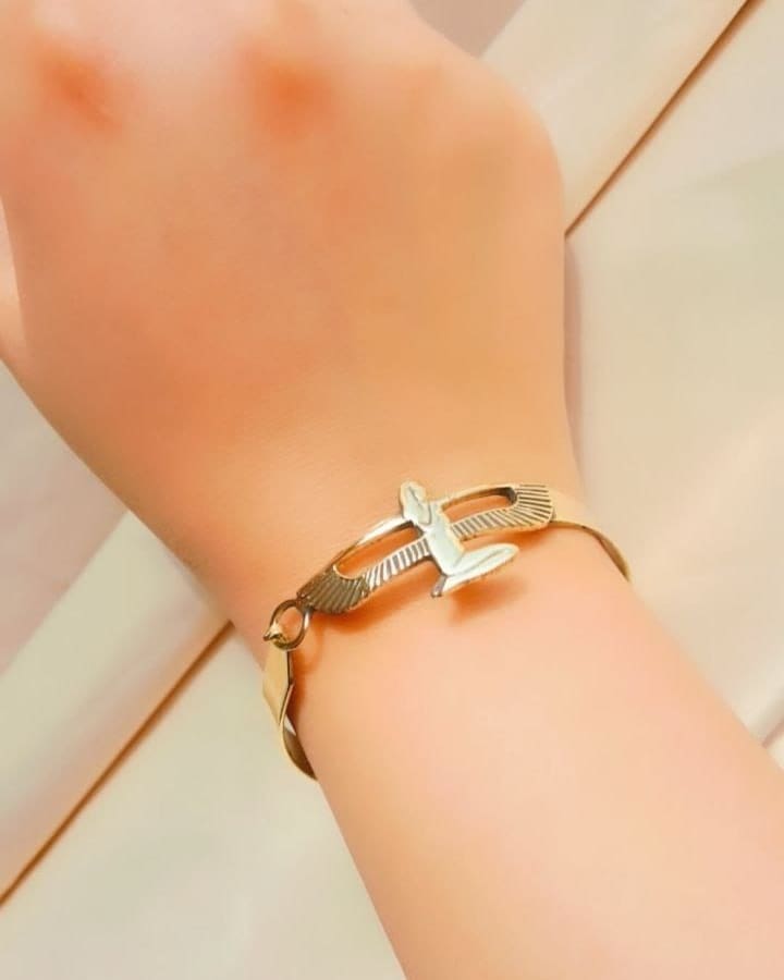 Isis Semi-Cuff